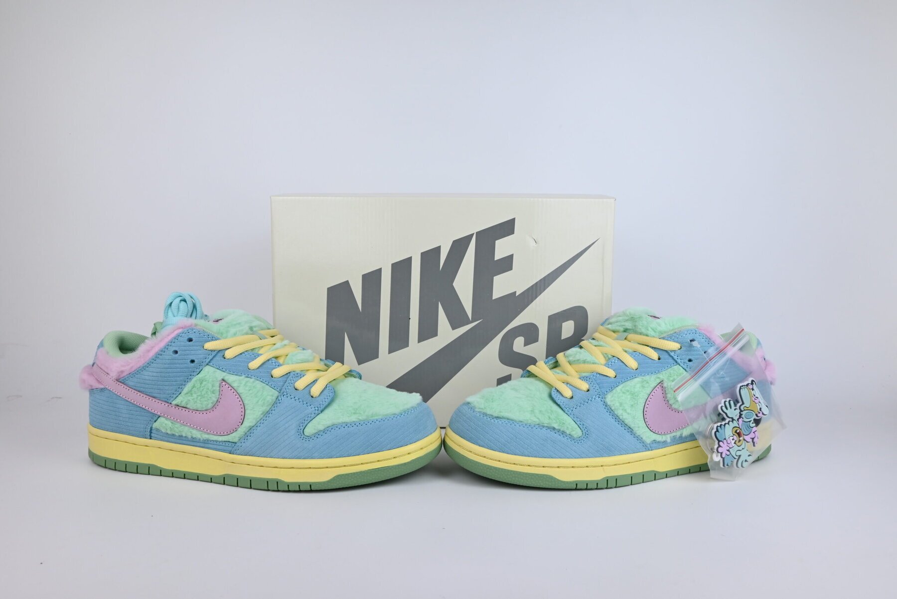 SB Dunk Low Verdy Visty - Image 7