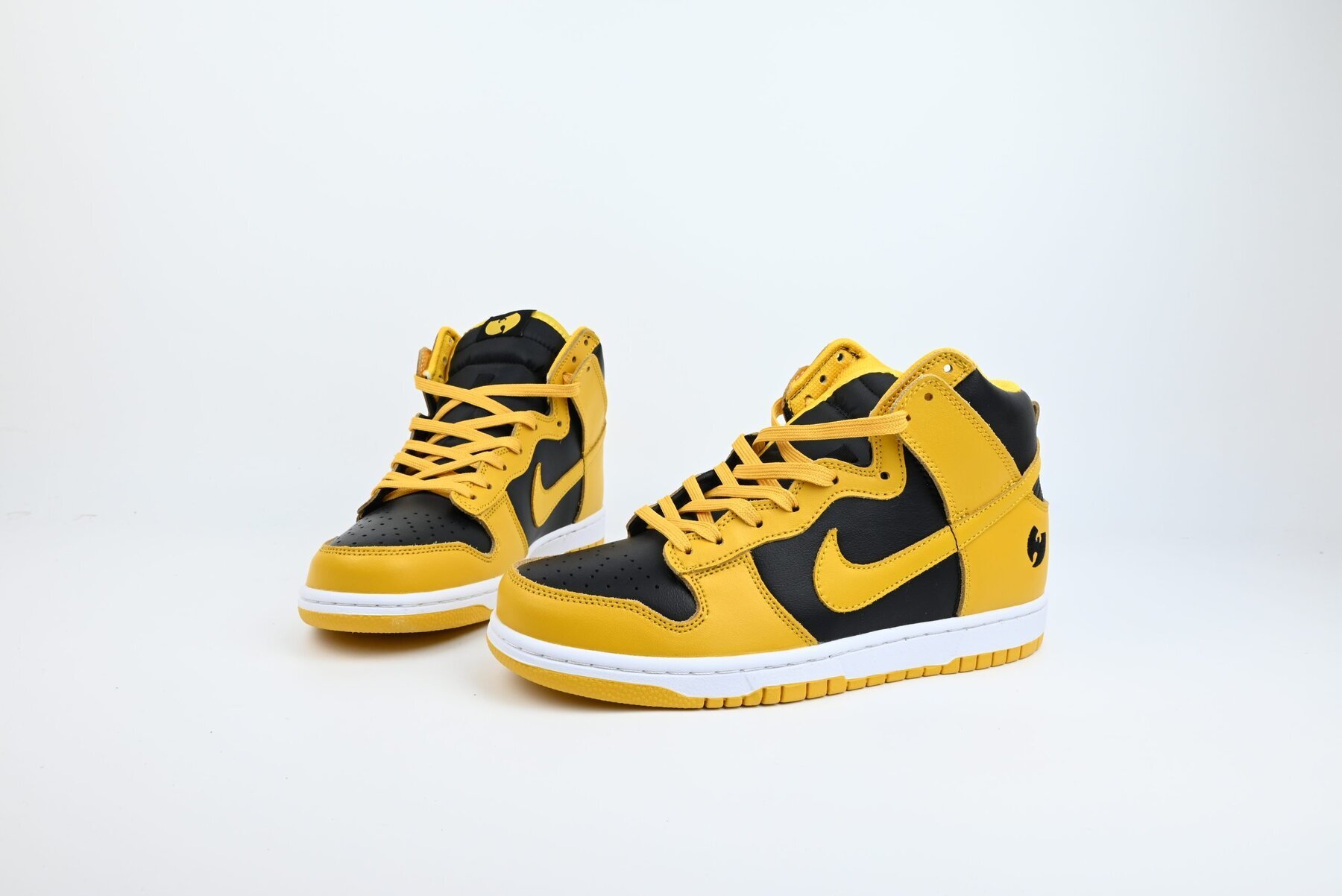 Dunk High Wu-Tang (2024) - Image 4