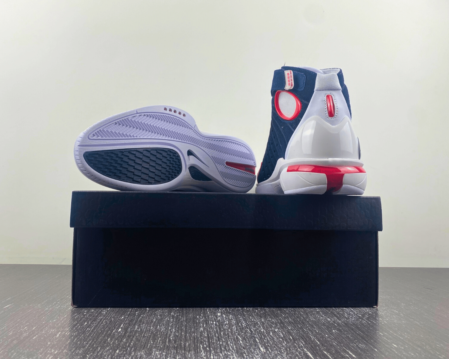 Air Zoom Huarache 2k4 Olympic White Navy - Image 8