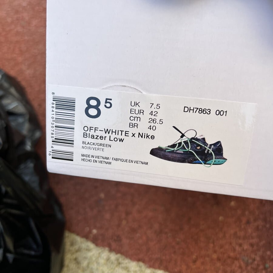 Blazer Low 77 Off-White Electro Green - Image 2