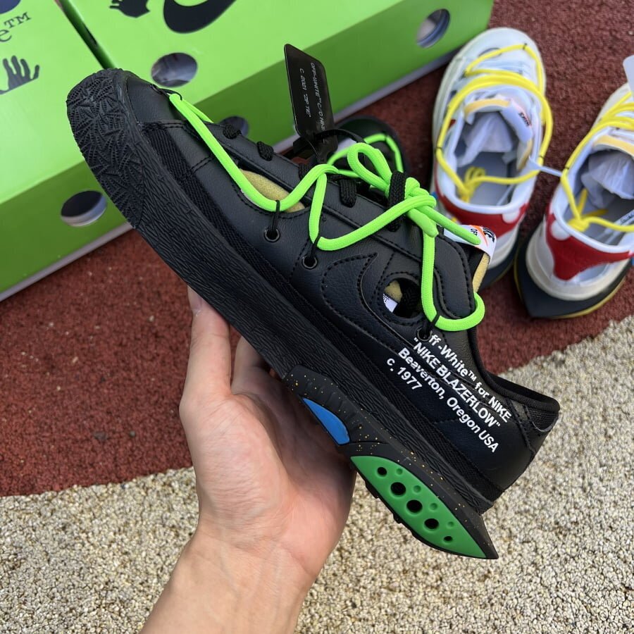 Blazer Low 77 Off-White Electro Green - Image 3