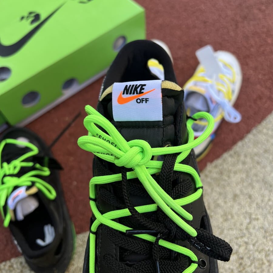 Blazer Low 77 Off-White Electro Green - Image 14