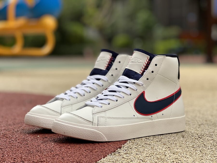 Blazer Mid 77 City Pride Chicago - Image 6