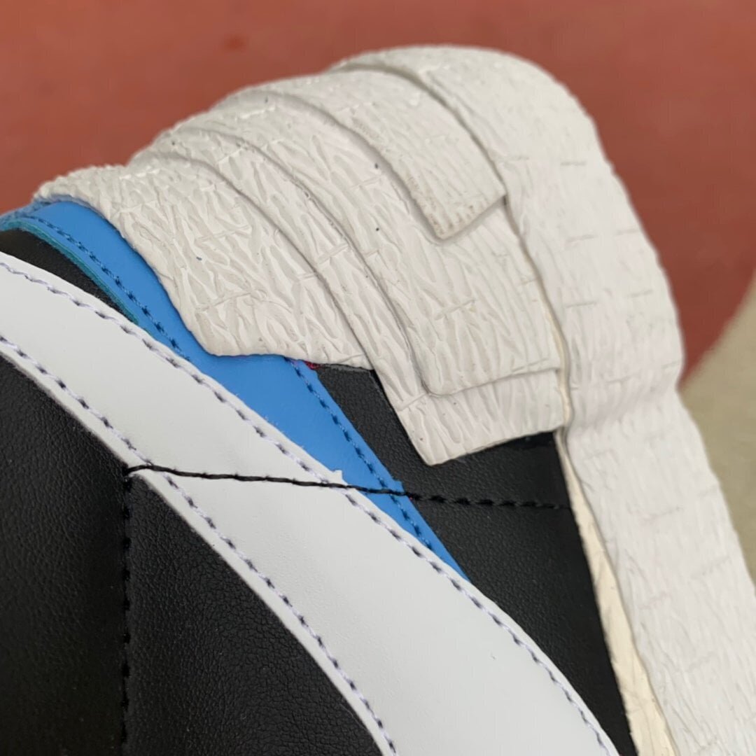 Blazer Mid Sacai White Black Legend Blue - Image 2
