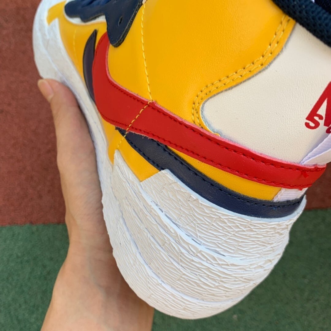 Blazer Mid Sacai White Yellow - Image 5