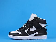 Dunk High Ambush Black White - Image 4