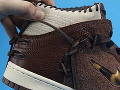 Dunk High Bodega Legend Fauna - Image 9