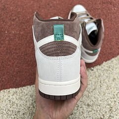 Dunk High Light Chocolate - Image 6