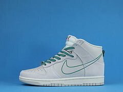 Dunk High SE First Use Sail - Image 4