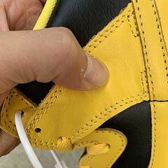 Dunk High Varsity Maize - Image 8
