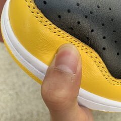 Dunk High Varsity Maize - Image 6