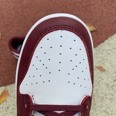 Dunk Low Bordeaux - Image 3