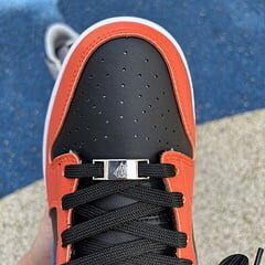 Dunk Low EMB NBA 75th Anniversary Knicks - Image 10