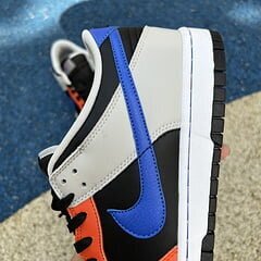 Dunk Low EMB NBA 75th Anniversary Knicks - Image 13
