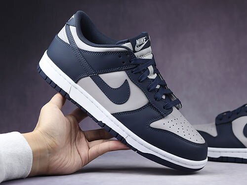 Dunk Low Georgetown - Image 3