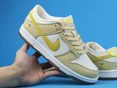 Dunk Low Lemon Drop - Image 3