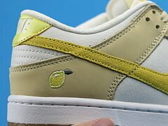 Dunk Low Lemon Drop - Image 12