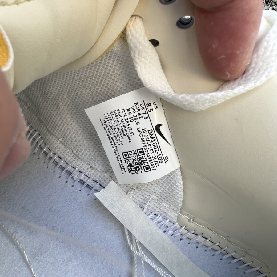 Dunk Low Off-White Lot 9 - Image 3