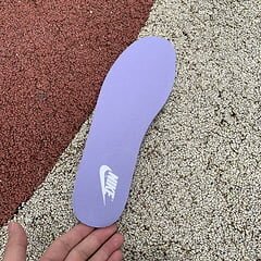 Dunk Low Purple Pulse - Image 14
