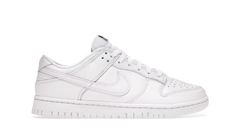Dunk Low Triple White (2021) - Image 2