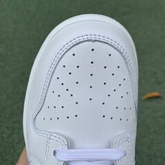 Dunk Low Triple White - Image 21