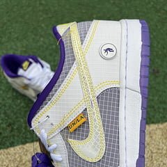 Dunk Low Union Passport Pack Grey Purple - Image 9