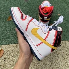 Dunk SB High RX-0 Unicorn Gundam - Image 14