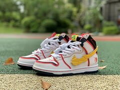 Dunk SB High RX-0 Unicorn Gundam - Image 4