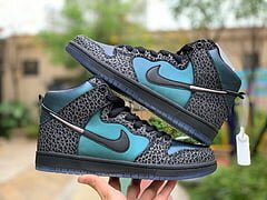 SB Dunk High Black Sheep Hornet - Image 4