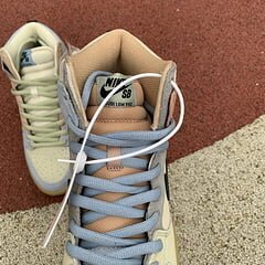 SB Dunk High Spectrum - Image 17