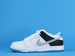 SB Dunk Low Black Laser Blue - Image 4