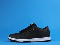 SB Dunk Low Civilist - Image 4