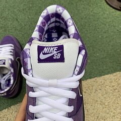 SB Dunk Low Concepts Purple Lobster - Image 9