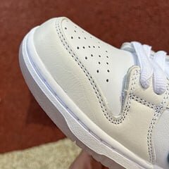 SB Dunk Low Diamond Supply Co White Diamond - Image 13