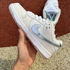 SB Dunk Low Diamond Supply Co White Diamond - Image 4