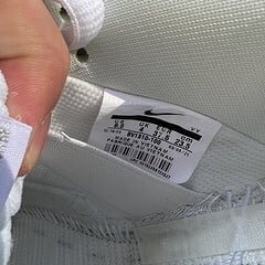 SB Dunk Low Diamond Supply Co White Diamond - Image 8