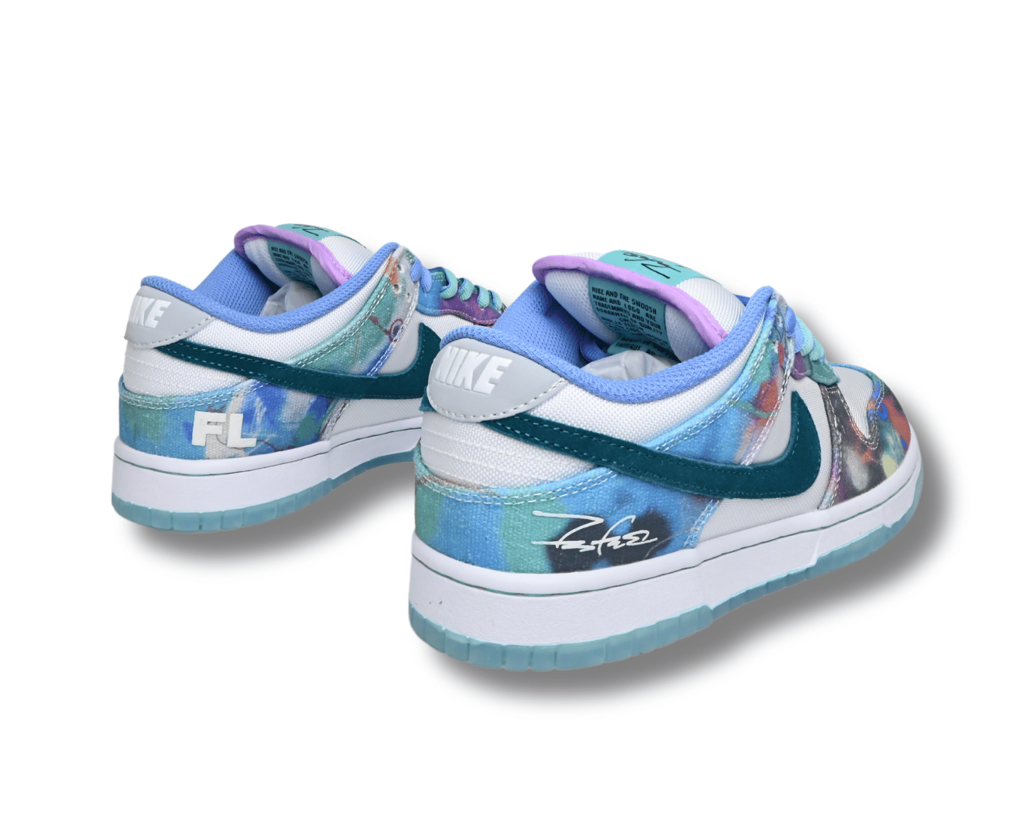 Futura Laboratories x SB Dunk Low Bleached Aqua - Image 2
