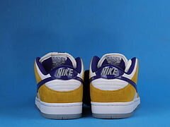 SB Dunk Low Laser Orange - Image 5
