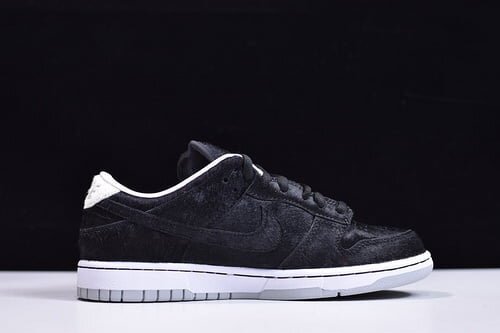 SB Dunk Low Medicom Toy - Image 4
