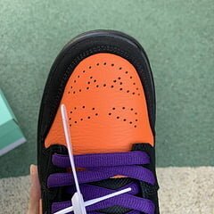 SB Dunk Low Night of Mischief Halloween - Image 5