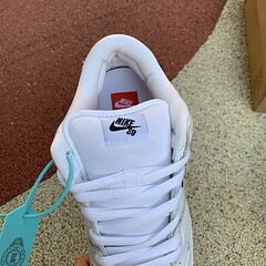 SB Dunk Low Orange Label White - Image 12