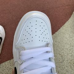 SB Dunk Low Orange Label White - Image 13