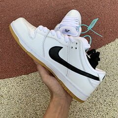 SB Dunk Low Orange Label White - Image 19
