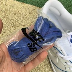 SB Dunk Low Premium White Game Royal - Image 3