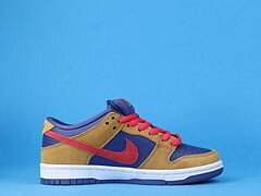 SB Dunk Low Reverse Papa Bear - Image 4