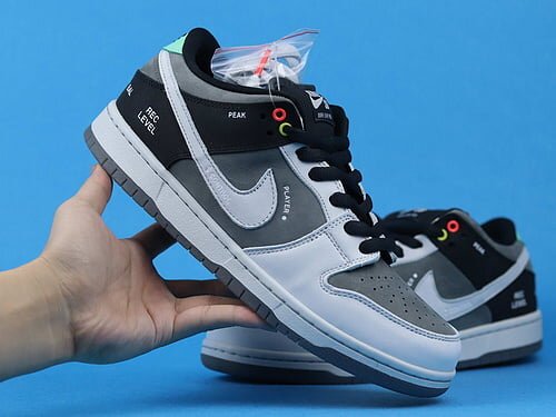 SB Dunk Low VX1000 - Image 3