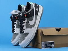 SB Dunk Low VX1000 - Image 9