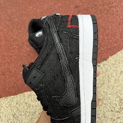 SB Dunk Low Wasted Youth - Image 13