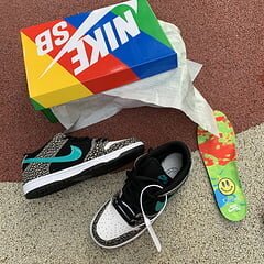 SB Dunk Low atmos Elephant - Image 4