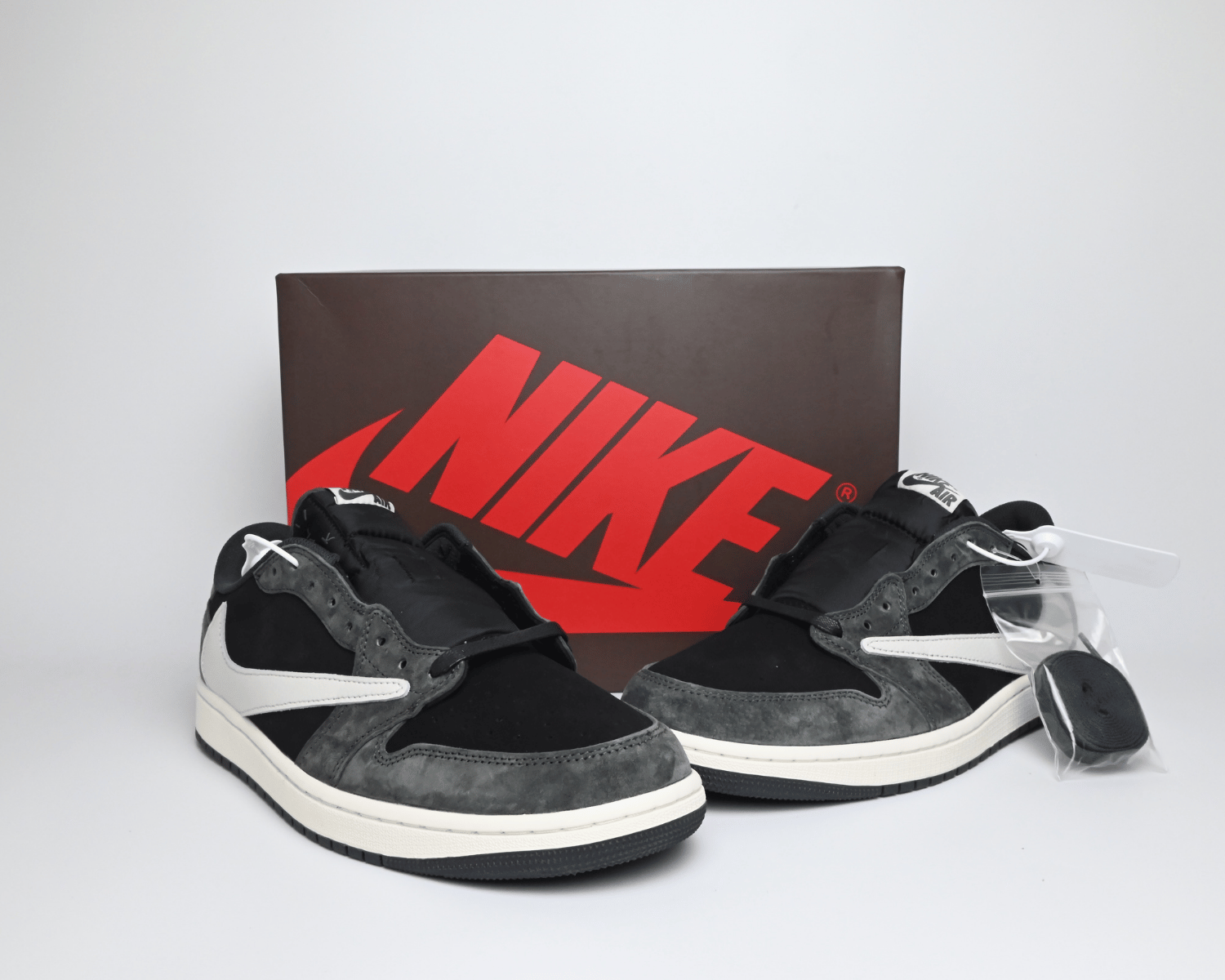 TS x AJ1 Low OG Black Phantom - Image 5